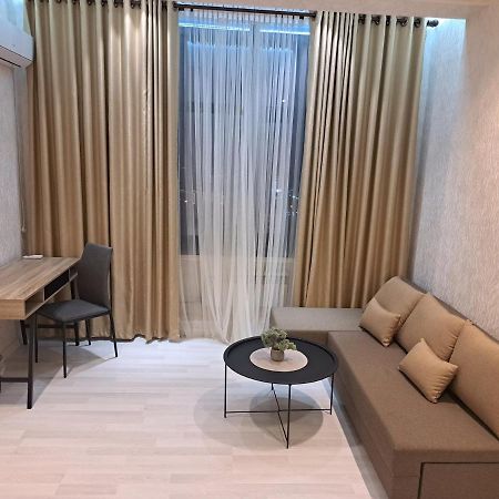 Apartment In City Centre 두샨베 외부 사진